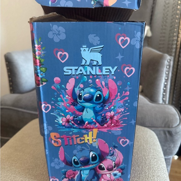 Stanley Stitch Pink and Blue 40oz Tumbler. New. - Picture 8 of 8